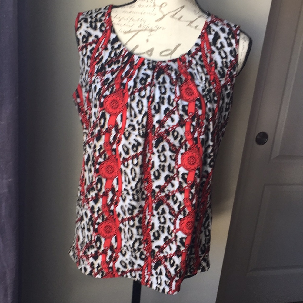 Leopard Shell top